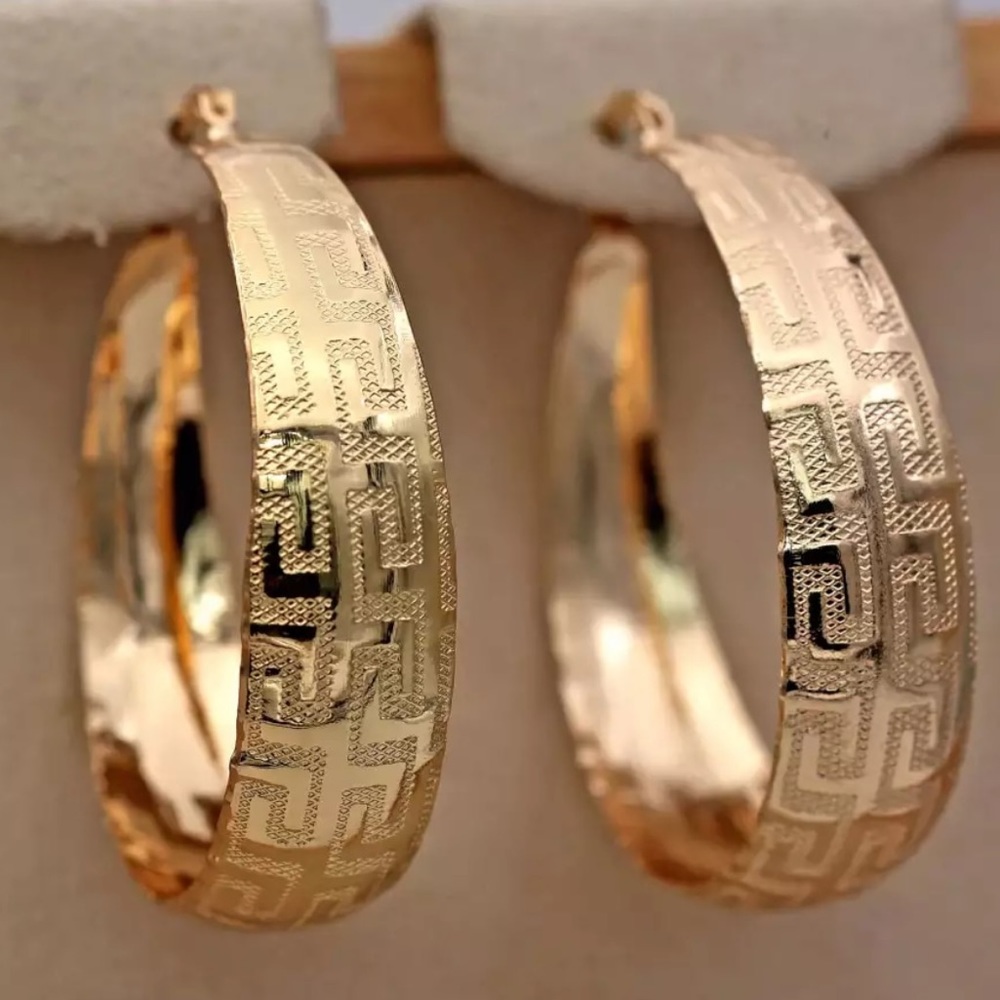 ¥ New Luxury 18k Gold Hoop Round Earrings